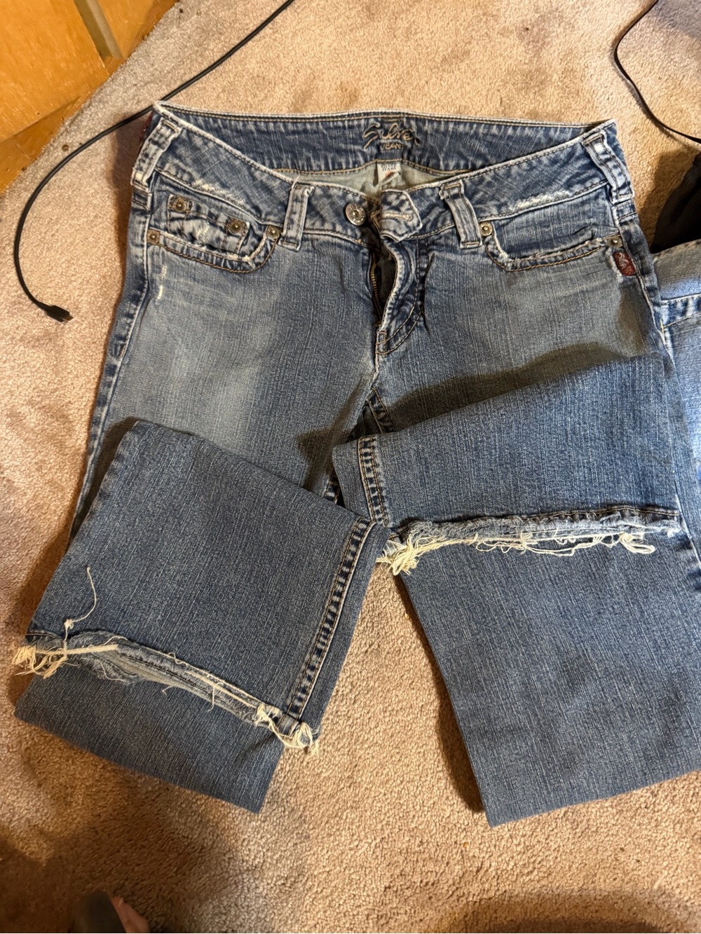 Vintage Tuesday Silver Jeans Distressed in Blue Denim